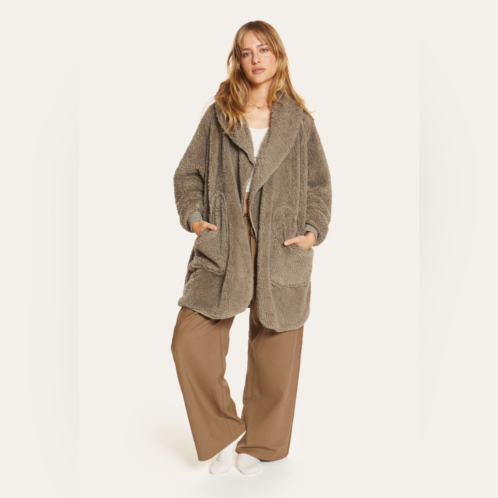 Unhide Shleepy Robe Taupey Duck Sz XL